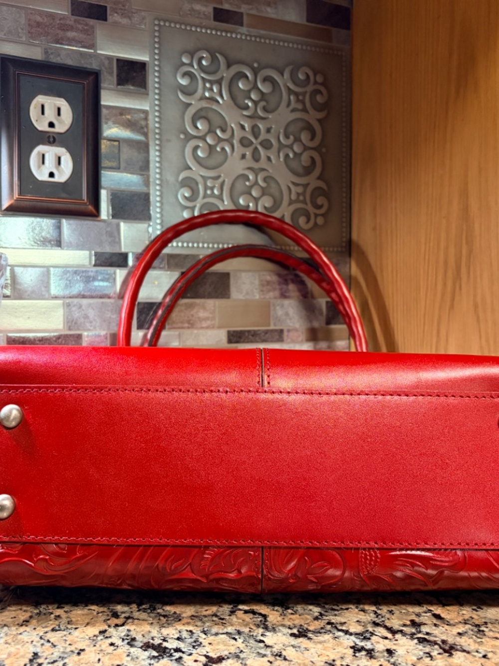 Patricia Nash Rienzo Tooled Red Leather Tote Satchel NWT - Picture 4 of 8